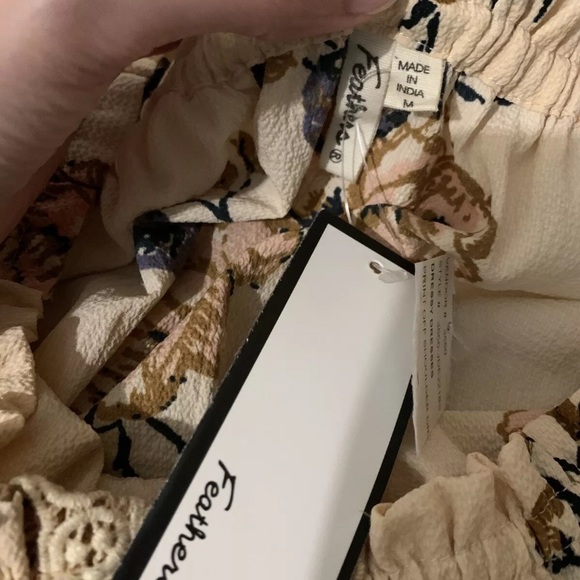 off shoulder floral dress with sleeves - Picture 6 of 9